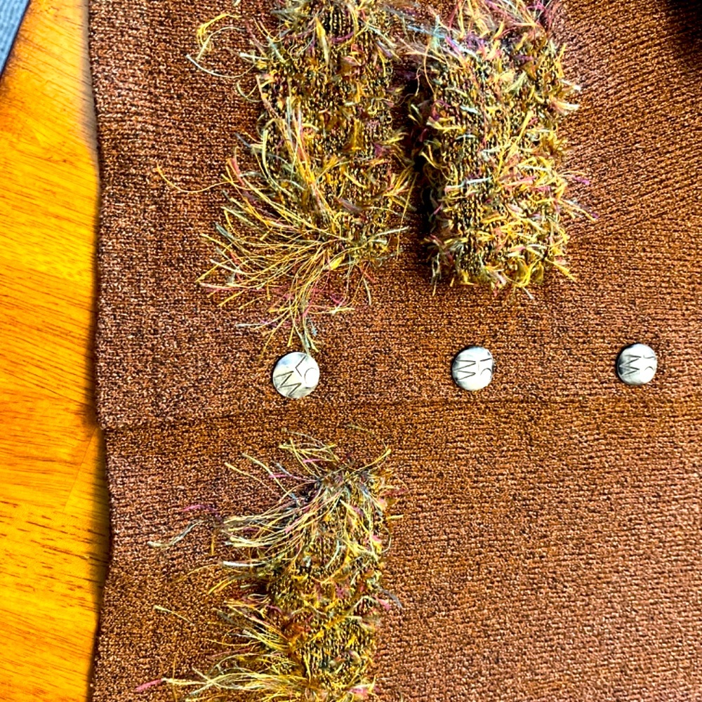 Sweater - Picture 3 of 4